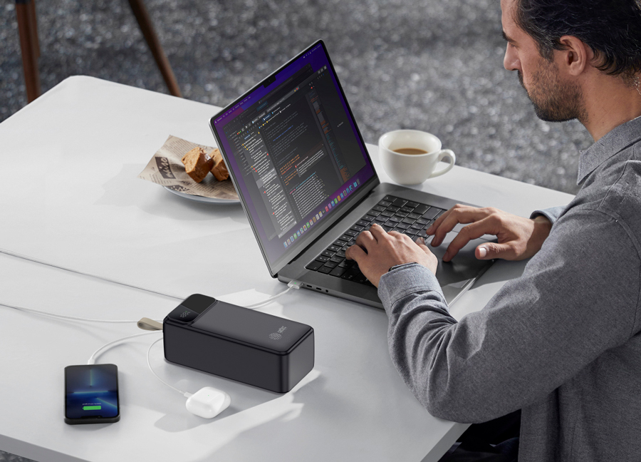 Новые мобильные аккумуляторы CACTUS ёмкостью 40000mAh (65W) и 60000mAh (80W)