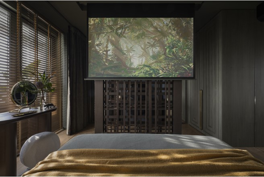 Экран Cactus 84” Motoscreen CS-PSM-104x186 16:9